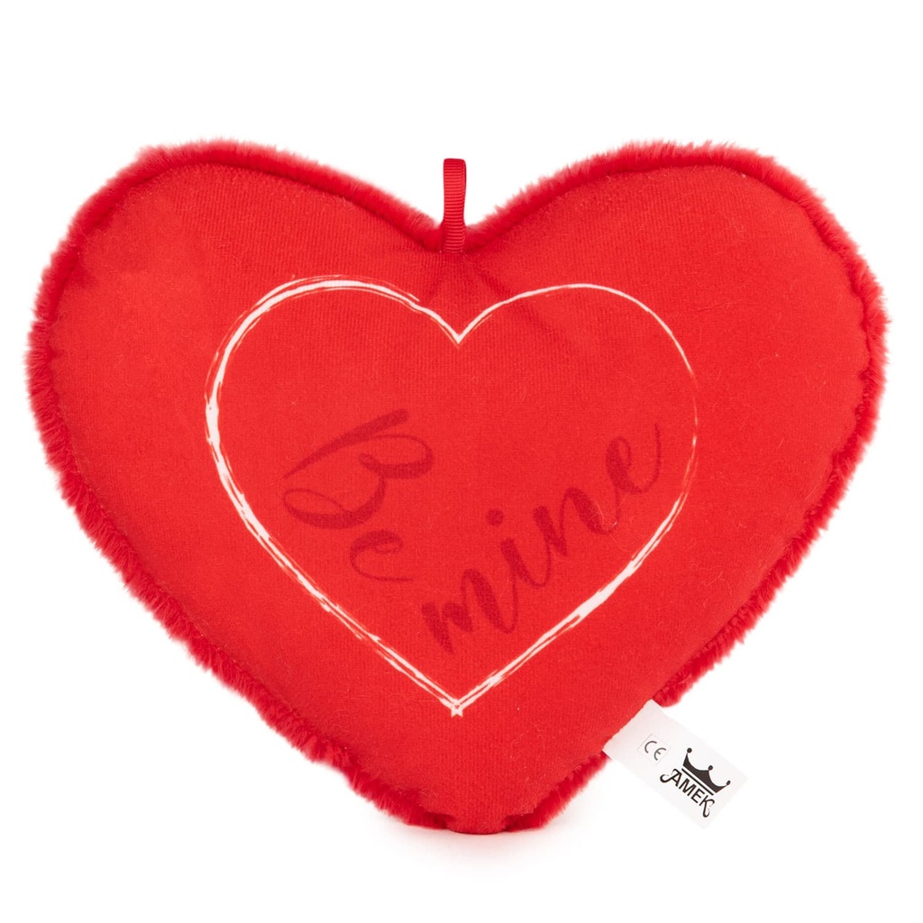 Червено плюшено сърце
