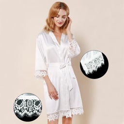 [099234-1] Сатенен халат с Надпис<span> - </span>Бял