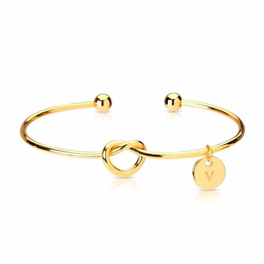 Гривна с букви